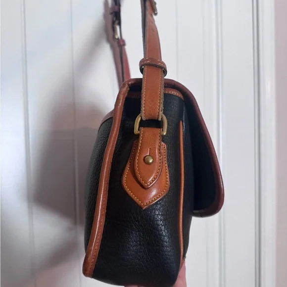 Dooney & Bourke Navy and Tan Leathee Crossbody Bag - Picture 4 of 12